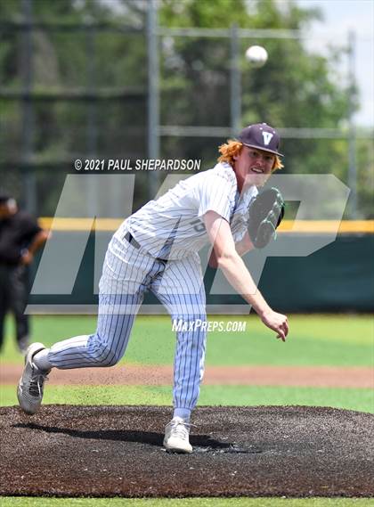Thumbnail 3 in Mountain Vista vs. Valor Christian (CHSAA 5A Final Game) photogallery.