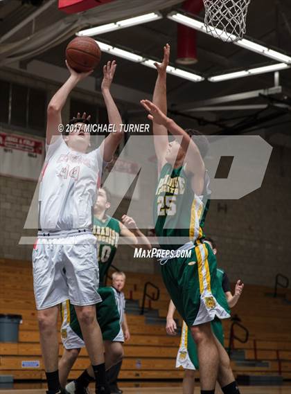 Thumbnail 1 in Paradise @ Foothill photogallery.