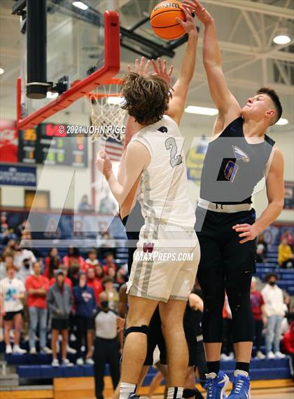 Thumbnail 3 in Etowah @ Woodstock photogallery.