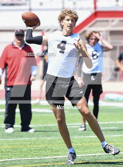 Thumbnail 2 in Coconino vs. Sunrise Mountain (Mingus 7 on 7 Tournament) photogallery.