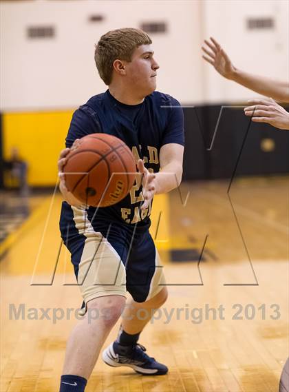 Thumbnail 2 in Beaver Falls vs. Bald Eagle Area (PIAA Class AA Playoff - Round 1) photogallery.