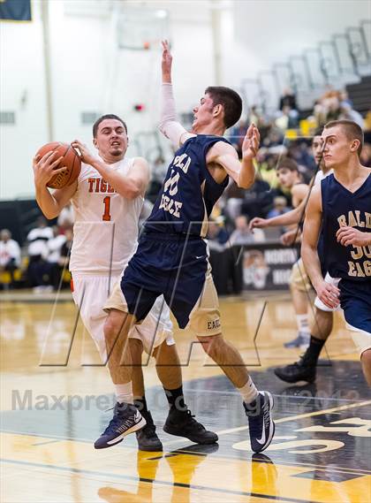 Thumbnail 1 in Beaver Falls vs. Bald Eagle Area (PIAA Class AA Playoff - Round 1) photogallery.