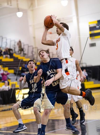Thumbnail 3 in Beaver Falls vs. Bald Eagle Area (PIAA Class AA Playoff - Round 1) photogallery.