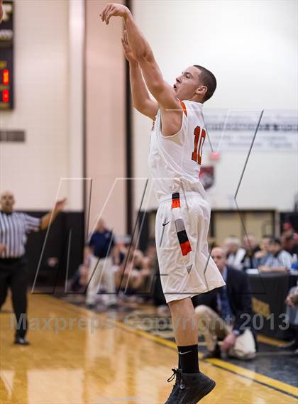 Thumbnail 2 in Beaver Falls vs. Bald Eagle Area (PIAA Class AA Playoff - Round 1) photogallery.