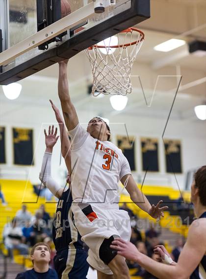 Thumbnail 1 in Beaver Falls vs. Bald Eagle Area (PIAA Class AA Playoff - Round 1) photogallery.