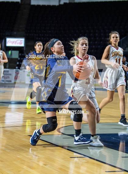 Thumbnail 2 in Enumclaw vs. West Seattle (King Showcase) photogallery.