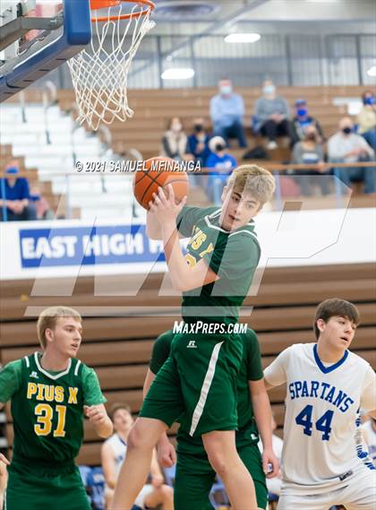 Thumbnail 3 in   Pius X @ Lincoln East photogallery.