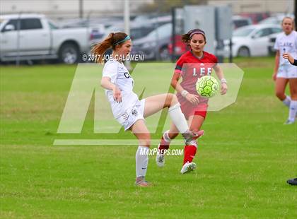 Thumbnail 3 in Lee [Robert E.] @ Clark photogallery.