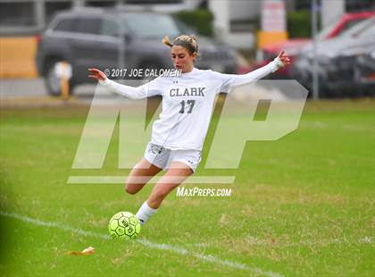 Thumbnail 2 in Lee [Robert E.] @ Clark photogallery.