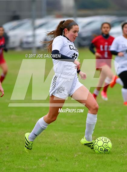 Thumbnail 3 in Lee [Robert E.] @ Clark photogallery.