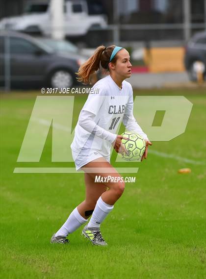 Thumbnail 3 in Lee [Robert E.] @ Clark photogallery.