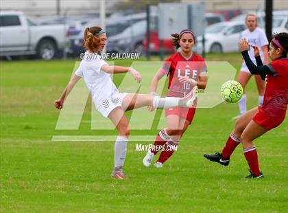 Thumbnail 2 in Lee [Robert E.] @ Clark photogallery.