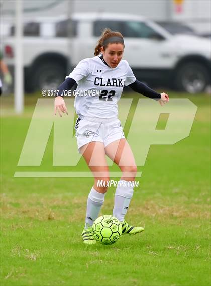 Thumbnail 1 in Lee [Robert E.] @ Clark photogallery.