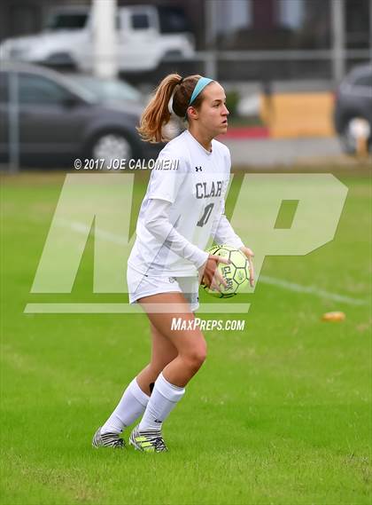 Thumbnail 2 in Lee [Robert E.] @ Clark photogallery.