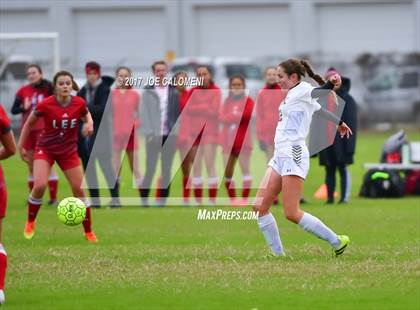 Thumbnail 3 in Lee [Robert E.] @ Clark photogallery.