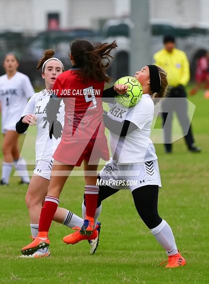 Thumbnail 1 in Lee [Robert E.] @ Clark photogallery.