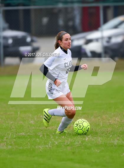 Thumbnail 3 in Lee [Robert E.] @ Clark photogallery.