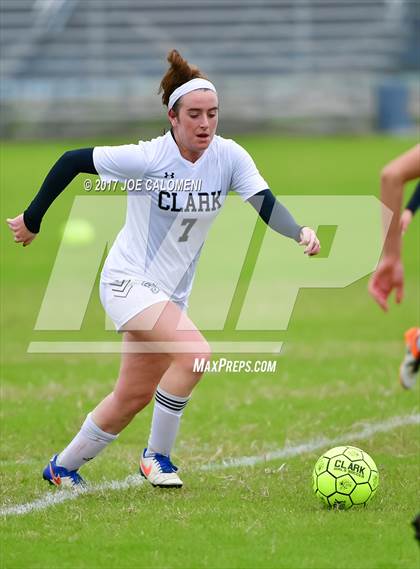 Thumbnail 1 in Lee [Robert E.] @ Clark photogallery.