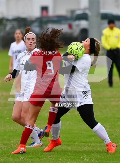 Thumbnail 2 in Lee [Robert E.] @ Clark photogallery.