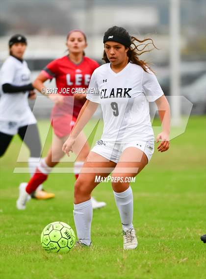 Thumbnail 1 in Lee [Robert E.] @ Clark photogallery.