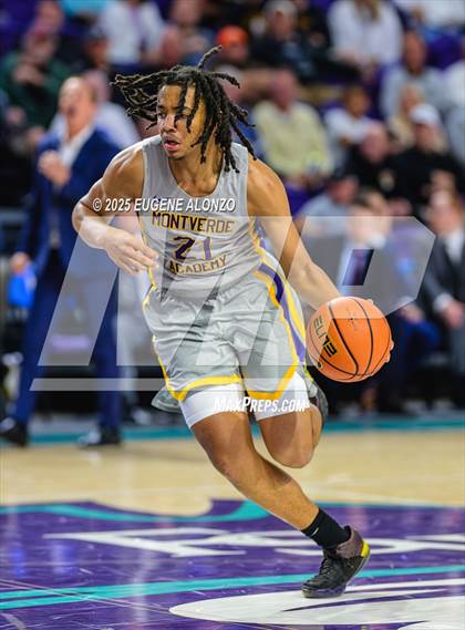 Thumbnail 1 in Montverde Academy vs. Oak Ridge (City of Palms Classic) photogallery.