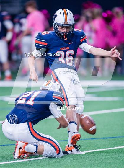 Thumbnail 1 in Centennial @ Wakeland photogallery.