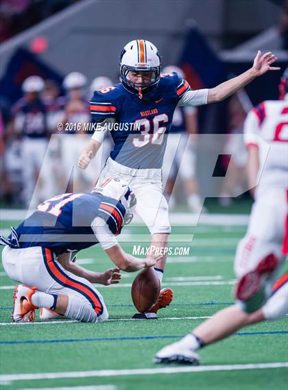 Thumbnail 2 in Centennial @ Wakeland photogallery.