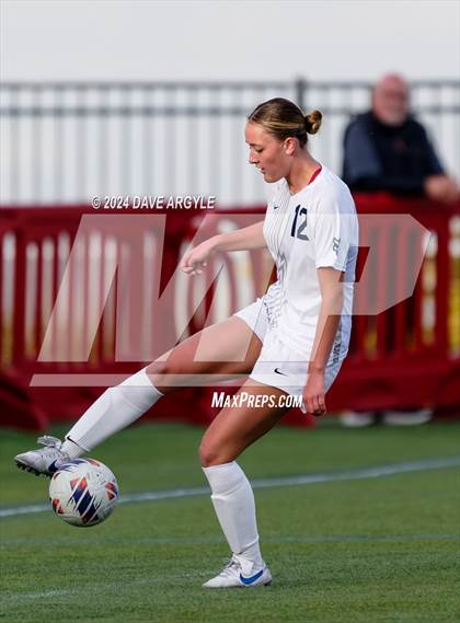 Thumbnail 2 in Mountain Crest vs. Timpanogos (UHSAA 4A Final) photogallery.