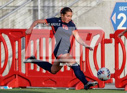 Thumbnail 2 in Mountain Crest vs. Timpanogos (UHSAA 4A Final) photogallery.