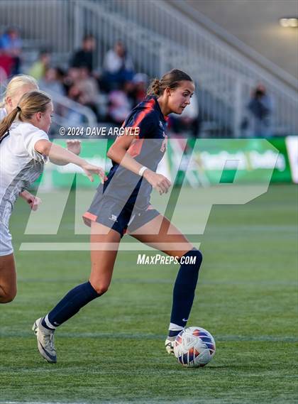 Thumbnail 3 in Mountain Crest vs. Timpanogos (UHSAA 4A Final) photogallery.