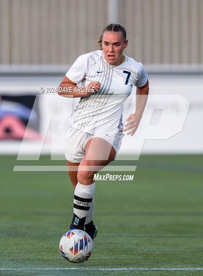 Thumbnail 2 in Mountain Crest vs. Timpanogos (UHSAA 4A Final) photogallery.