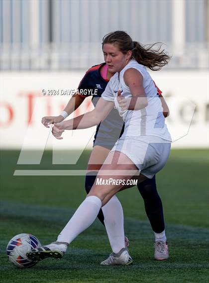 Thumbnail 1 in Mountain Crest vs. Timpanogos (UHSAA 4A Final) photogallery.