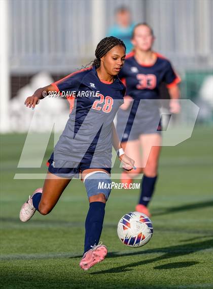 Thumbnail 1 in Mountain Crest vs. Timpanogos (UHSAA 4A Final) photogallery.