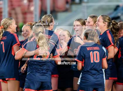 Thumbnail 3 in Mountain Crest vs. Timpanogos (UHSAA 4A Final) photogallery.