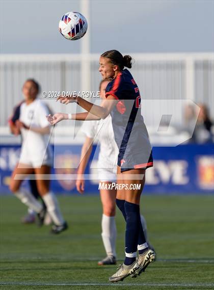 Thumbnail 3 in Mountain Crest vs. Timpanogos (UHSAA 4A Final) photogallery.