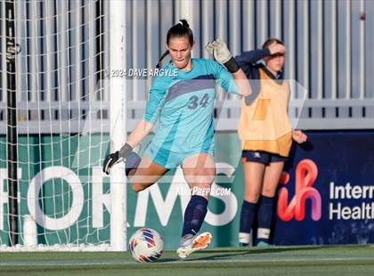 Thumbnail 1 in Mountain Crest vs. Timpanogos (UHSAA 4A Final) photogallery.
