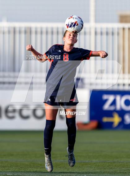 Thumbnail 2 in Mountain Crest vs. Timpanogos (UHSAA 4A Final) photogallery.