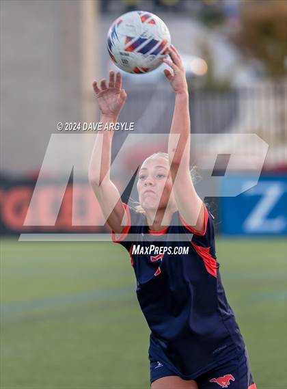 Thumbnail 3 in Mountain Crest vs. Timpanogos (UHSAA 4A Final) photogallery.