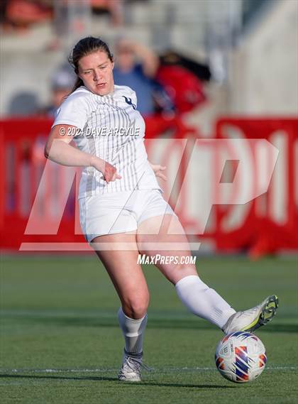 Thumbnail 1 in Mountain Crest vs. Timpanogos (UHSAA 4A Final) photogallery.