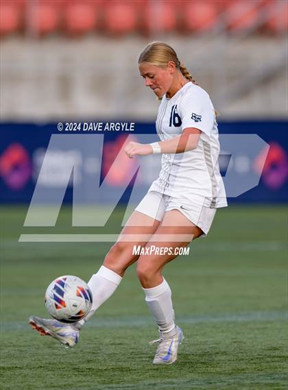 Thumbnail 3 in Mountain Crest vs. Timpanogos (UHSAA 4A Final) photogallery.