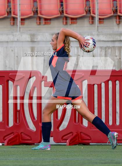 Thumbnail 2 in Mountain Crest vs. Timpanogos (UHSAA 4A Final) photogallery.