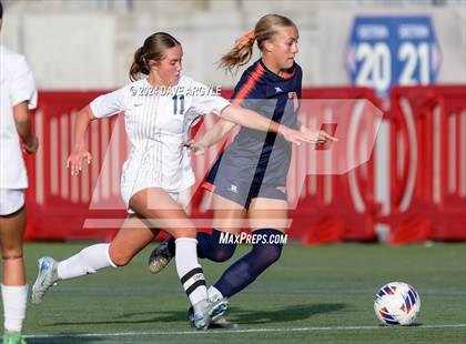 Thumbnail 3 in Mountain Crest vs. Timpanogos (UHSAA 4A Final) photogallery.