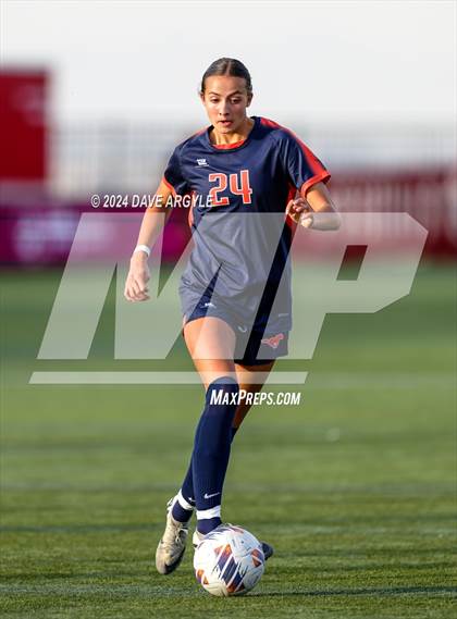 Thumbnail 2 in Mountain Crest vs. Timpanogos (UHSAA 4A Final) photogallery.