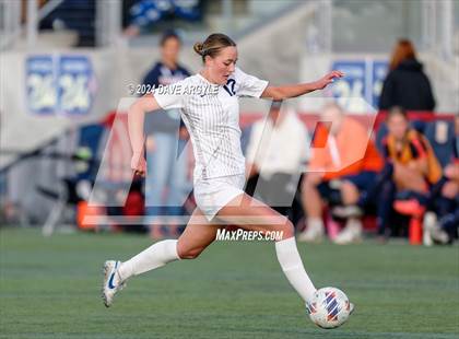 Thumbnail 3 in Mountain Crest vs. Timpanogos (UHSAA 4A Final) photogallery.