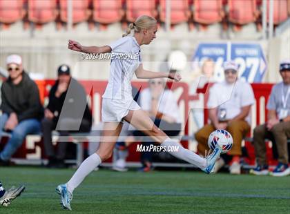 Thumbnail 3 in Mountain Crest vs. Timpanogos (UHSAA 4A Final) photogallery.