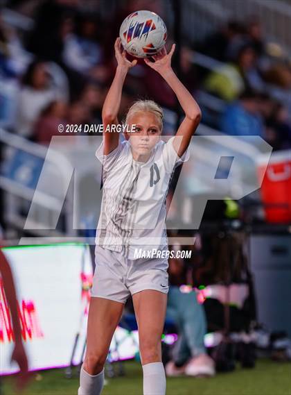 Thumbnail 2 in Mountain Crest vs. Timpanogos (UHSAA 4A Final) photogallery.
