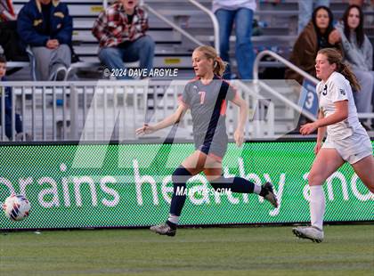 Thumbnail 3 in Mountain Crest vs. Timpanogos (UHSAA 4A Final) photogallery.