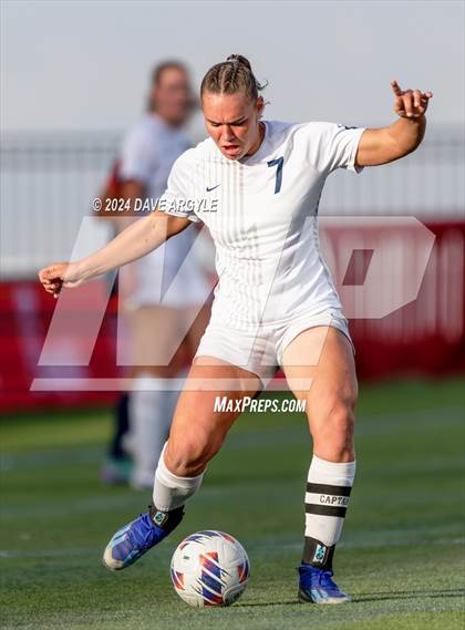 Thumbnail 1 in Mountain Crest vs. Timpanogos (UHSAA 4A Final) photogallery.