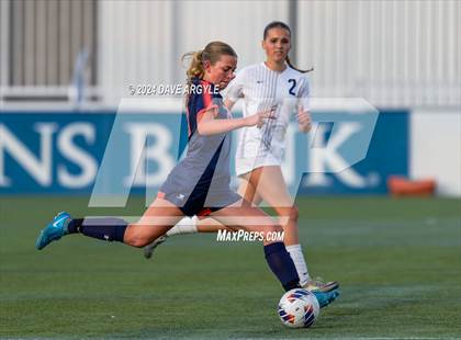 Thumbnail 2 in Mountain Crest vs. Timpanogos (UHSAA 4A Final) photogallery.