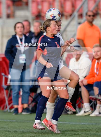 Thumbnail 1 in Mountain Crest vs. Timpanogos (UHSAA 4A Final) photogallery.